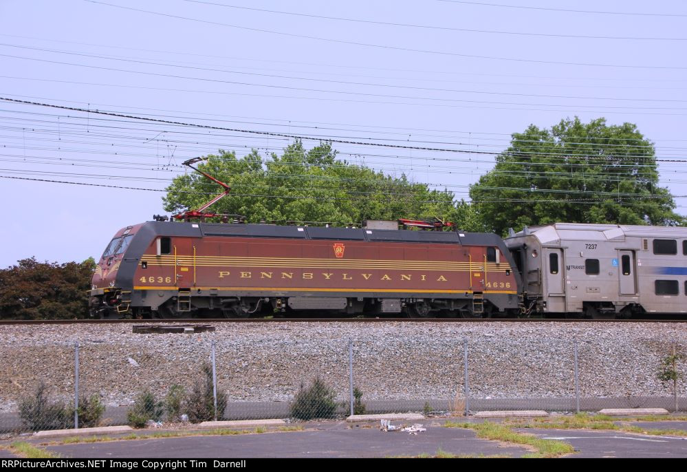 NJT 4636 shoving east towards Trenton.